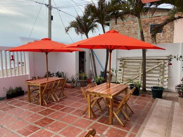 Casa Bella Bed & Breakfast Crucita Ngoại thất bức ảnh